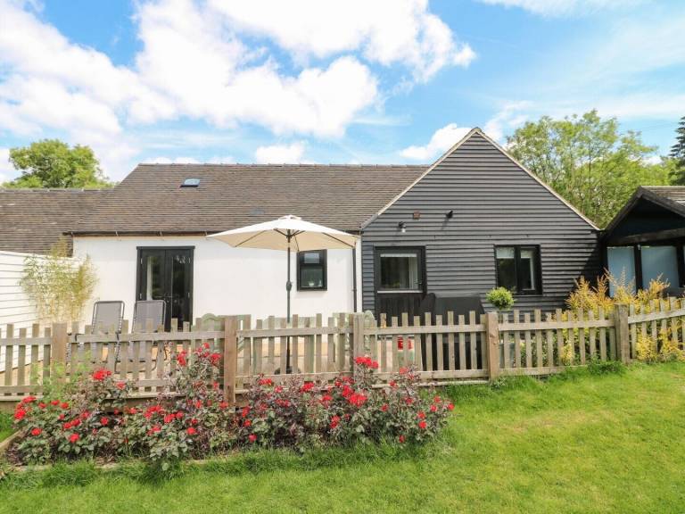 Cottage Roston