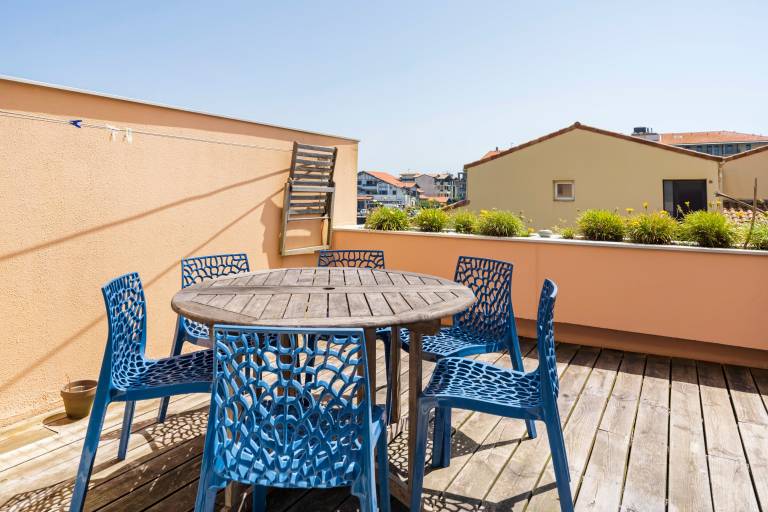Family-oriented nice holiday apartment with fast internet & terrace | Sea view | Next to the beach | Perfect for remote work | Pets are welcome — photo 4