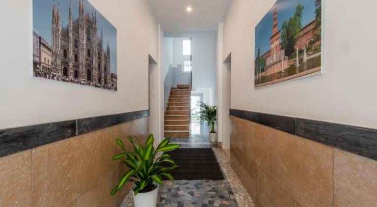 Apartment with garden — photo 4