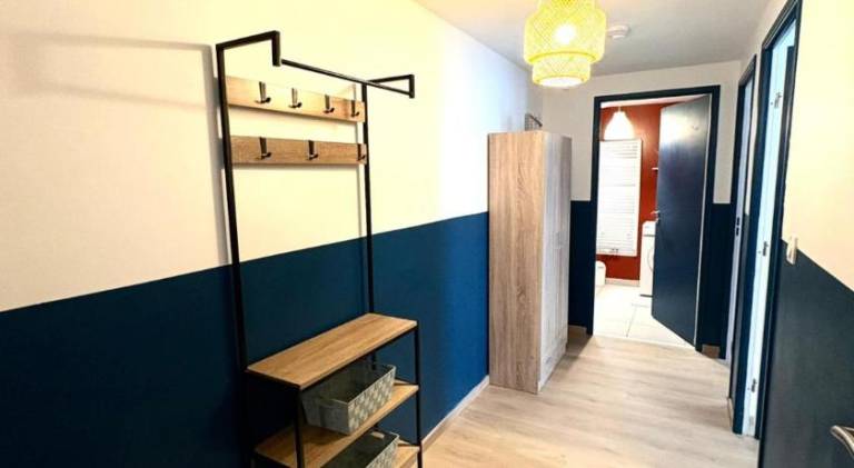 Apartment with 2 rooms for 6 persons — photo 3