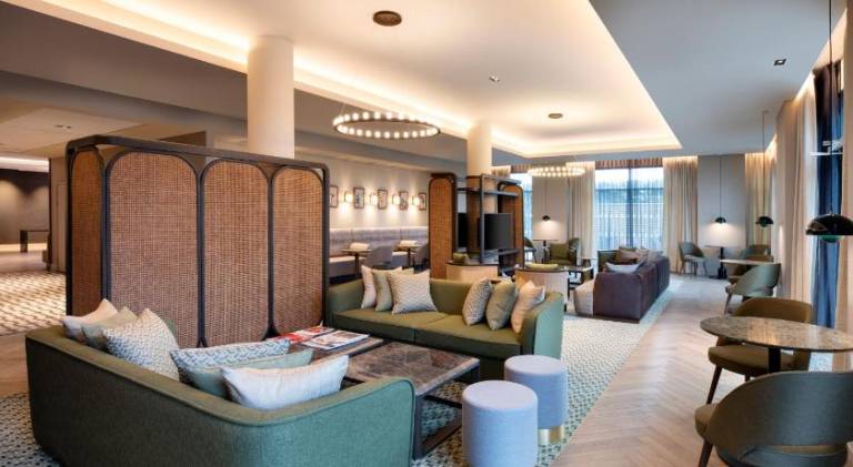 STAYBRIDGE SUITES LONDON-HEATHROW BATH ROAD By IHG — photo 2