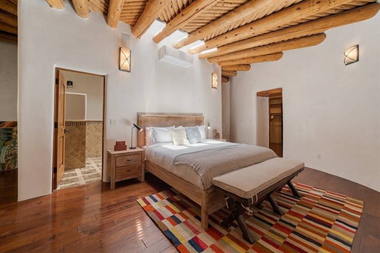 House Santa Fe