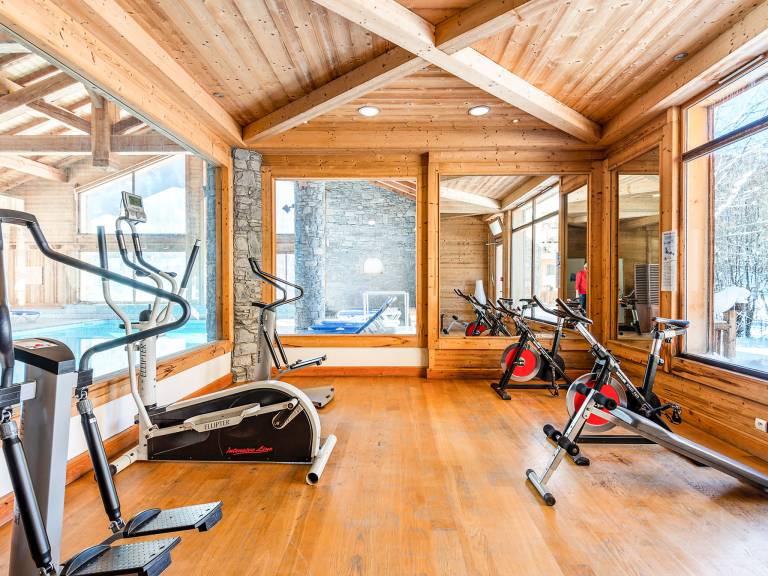 Wonderful apartment with heated pool, sauna & terrace | Ski nearby | Pets allowed — photo 5