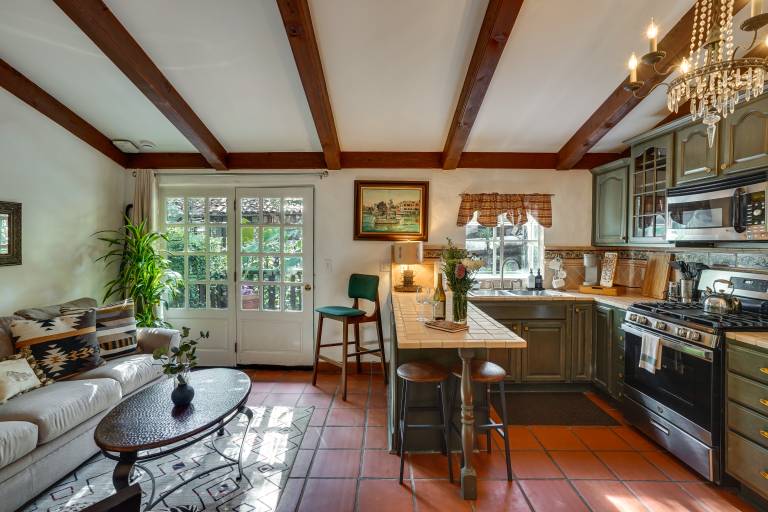 Romantic Retreat at Rancho Las Lomas: Pet Friendly — photo 3