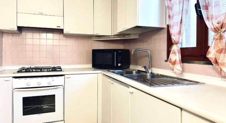 Apartment with 2 rooms for 6 persons — photo 4