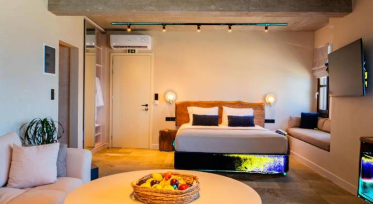 12 Months Luxury Resort — photo 5