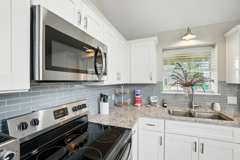 Family-oriented beautiful vacation home with garden, fast internet & grill | Sea view | Pets are welcome — photo 5