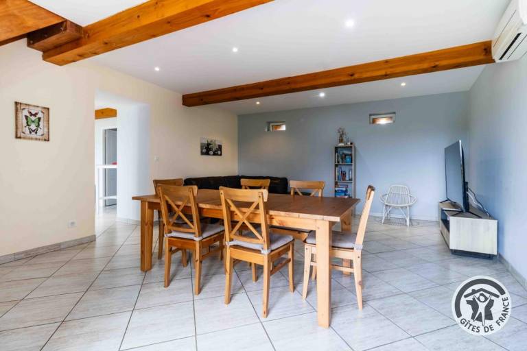 Gite with yard, private pool & barbeque | Pets allowed — photo 3