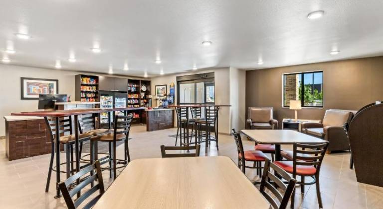 My Place Hotel-Bentonville/Rogers, AR — photo 2