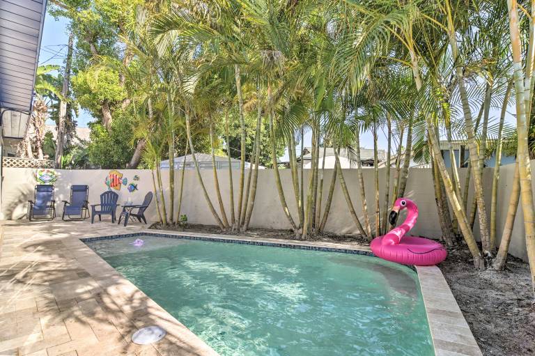 Indian Rocks Beach Home 2 Blocks to Beach