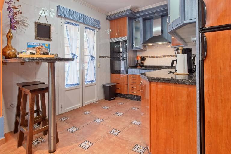 House with yard, patio & grill | Mountain view — photo 3