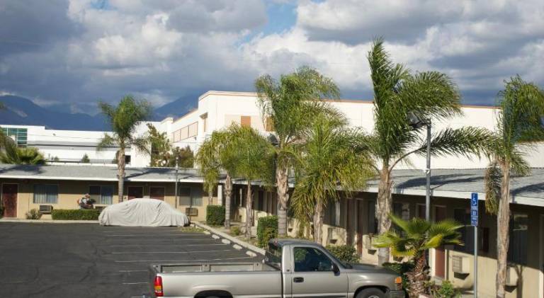 Sands Motel by Ontario Airport & Toyota Arena — photo 4