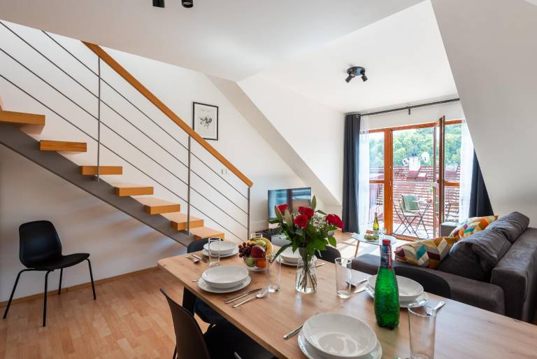 Luxury 2-storey apartment — photo 4