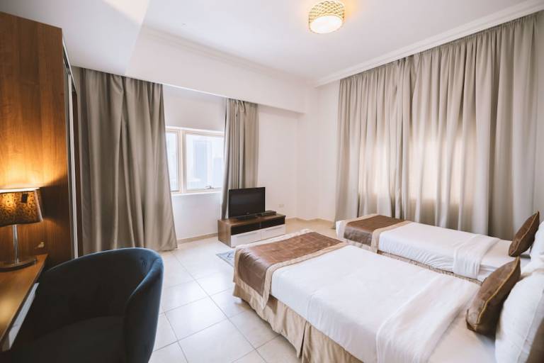 Apart-hotel  West Bay