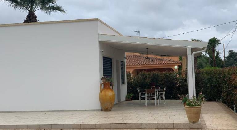 House | Dogs allowed in Matino