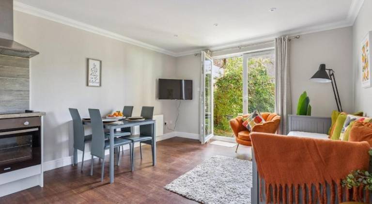 Rental apartment | Dogs allowed in Windsor