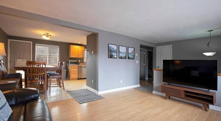 House with 4 rooms for 8 persons — photo 2