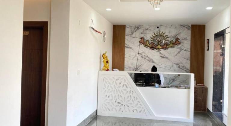 Taj Comfort Inn — photo 3