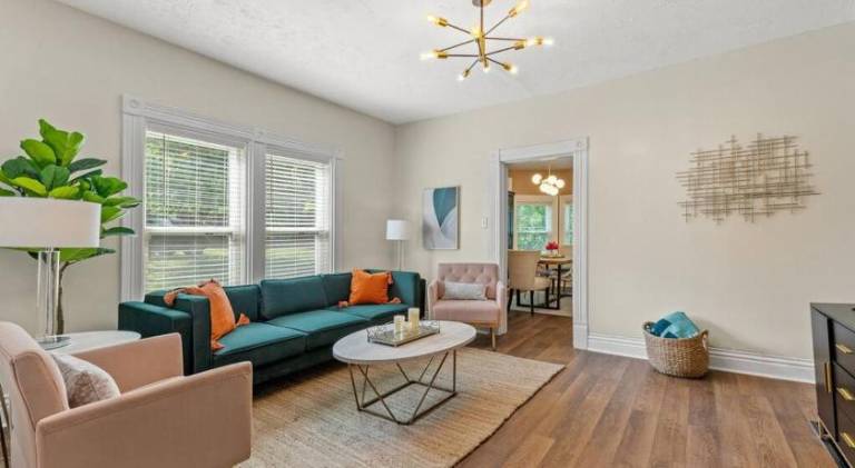 The Luxe/Hot Tub/12min to Horse Park/30 Min to Ark — photo 3