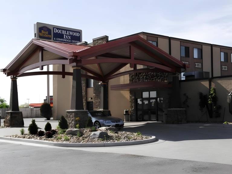Ramada By Wyndham Fargo in Fargo, ND
