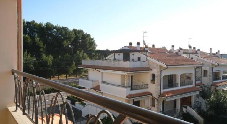 Rental apartment with pool — photo 4