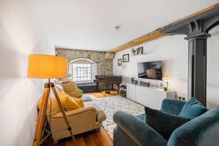 Apartment  Plymouth