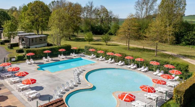 Camping Country Park Crecy La Chapelle - Site Officiel - Next to Disneyland Paris in Meaux