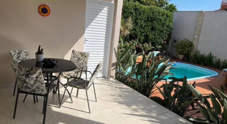 Vacation home with pool | Dogs allowed — photo 4