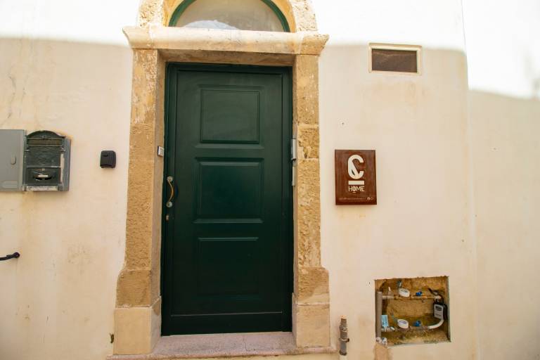 Holiday apartment with fast internet, grill & terrace | Sea view | Beach nearby | Good for workation | Pets are welcome in Otranto