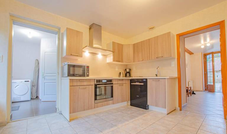 Spacious gite with terrace, grill & garden | Dogs allowed — photo 3