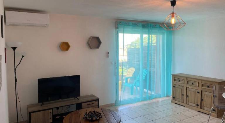 Holiday apartment with 1 room for 4 persons — photo 2