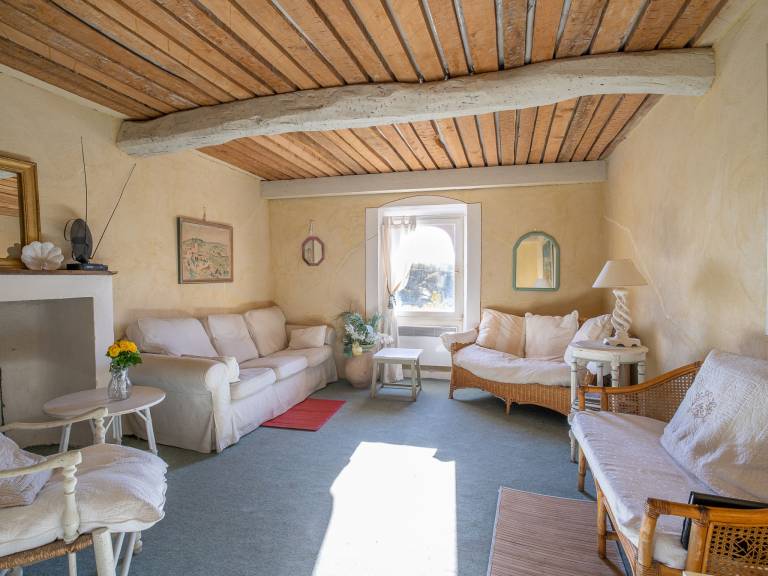 House with private pool, terrace & garden — photo 3