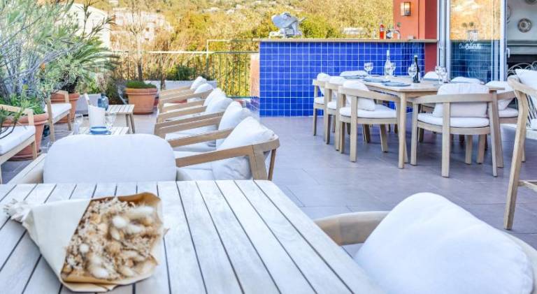 Hotel CASABELLA Cannes Mouans Sartoux — photo 2