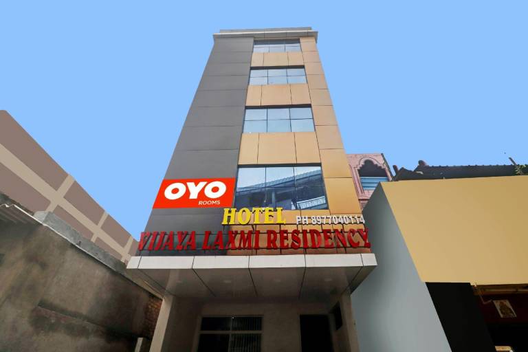 OYO Hotel Vijay Laxmi Residency Near Erragadda Metro Station in Hyderabad
