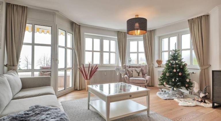 Big rental apartment with sauna, hot tub & pool | Pets are welcome in Schluchsee