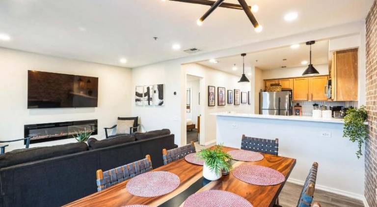 Charming vacation home with pool | Pet-friendly — photo 5