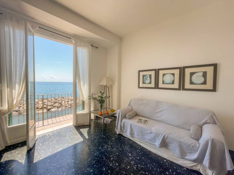 Apartment | Sea view — photo 4