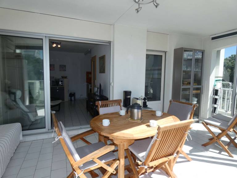 Studio cabin with pool, air conditioning, garage, 300m from beach — photo 4