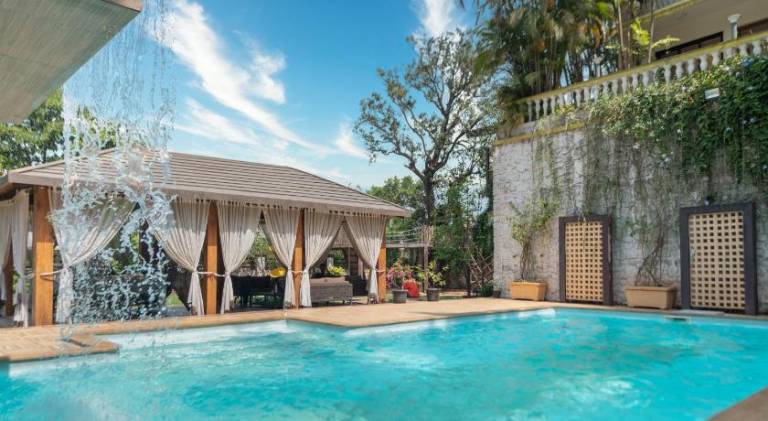 Spacious villa with pool, yard & barbecue | Dogs allowed — photo 2