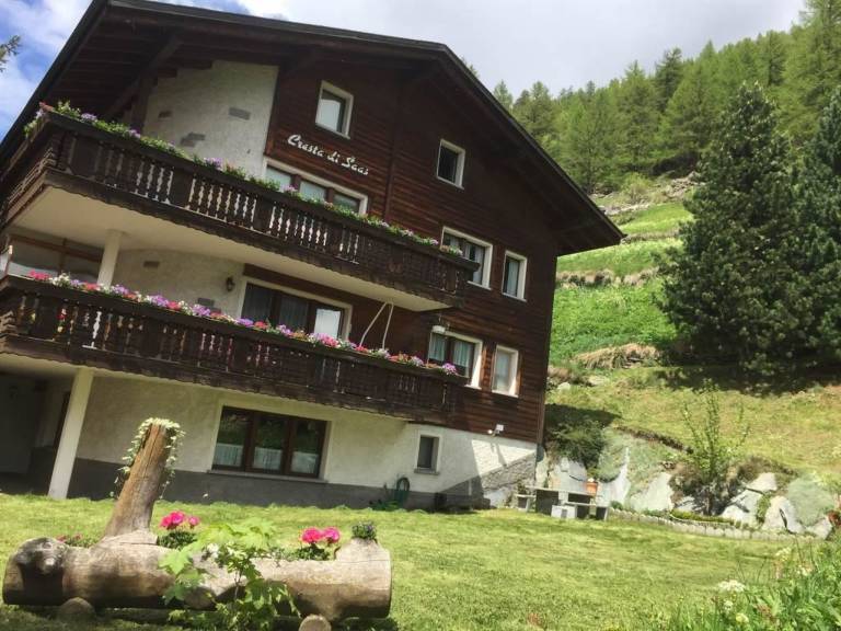 Ferienwohnung mit Hund in Saas-Grund, Schweiz für max. 2 Personen Ferienwohnung mit Hund in Saas-Grund, Schweiz für max. 2 Personen