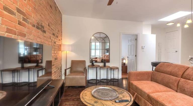 Wonderful apartment | Next to Notre-Dame Basilica | Pets are welcome — photo 4