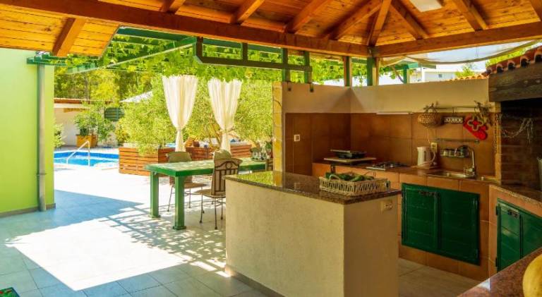 Vacation home with pool | Next to the beach | Pets allowed — photo 4