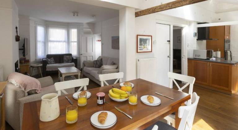 House with 3 rooms for 6 persons — photo 3