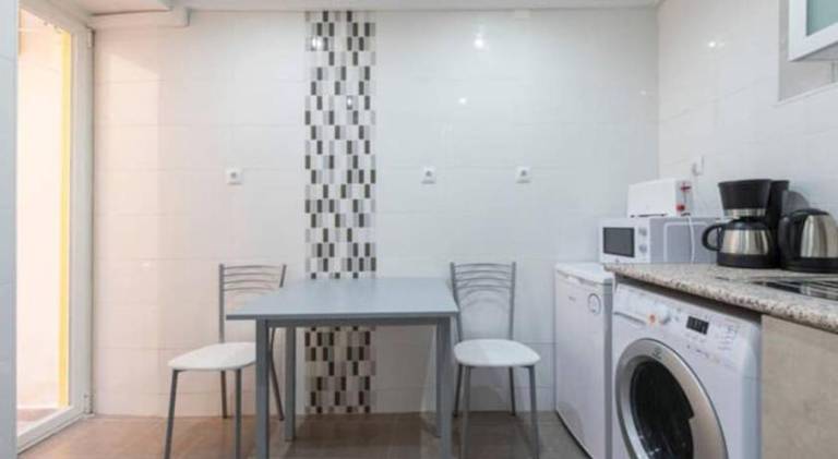 Holiday apartment with patio — photo 3
