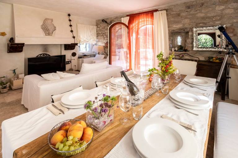 Family-friendly villa with yard, private pool & patio | Pets are welcome — photo 4