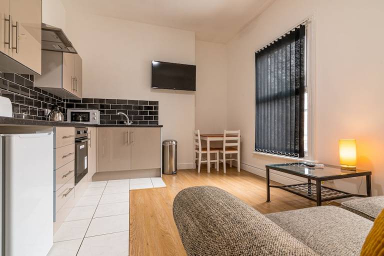 Apartment  Hull