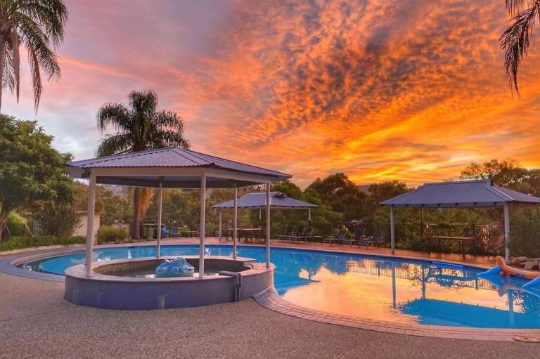 Lake Hume Resort