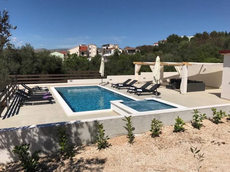 Ferienwohnung Okrug Gornji