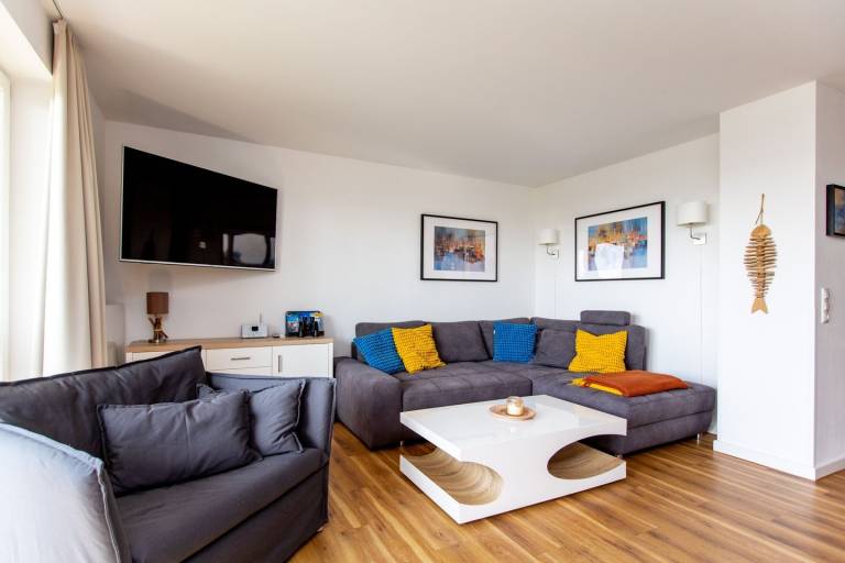 Modernes 2-Zimmerapartment, Hund willkommen, Waschmaschine. (Haus 7 Nr 77) in Plau am See