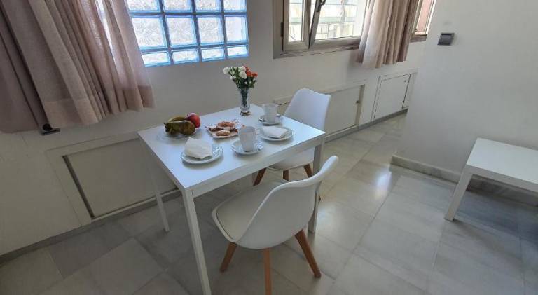Holiday apartment | Next to Mosque–Cathedral of Córdoba — photo 4